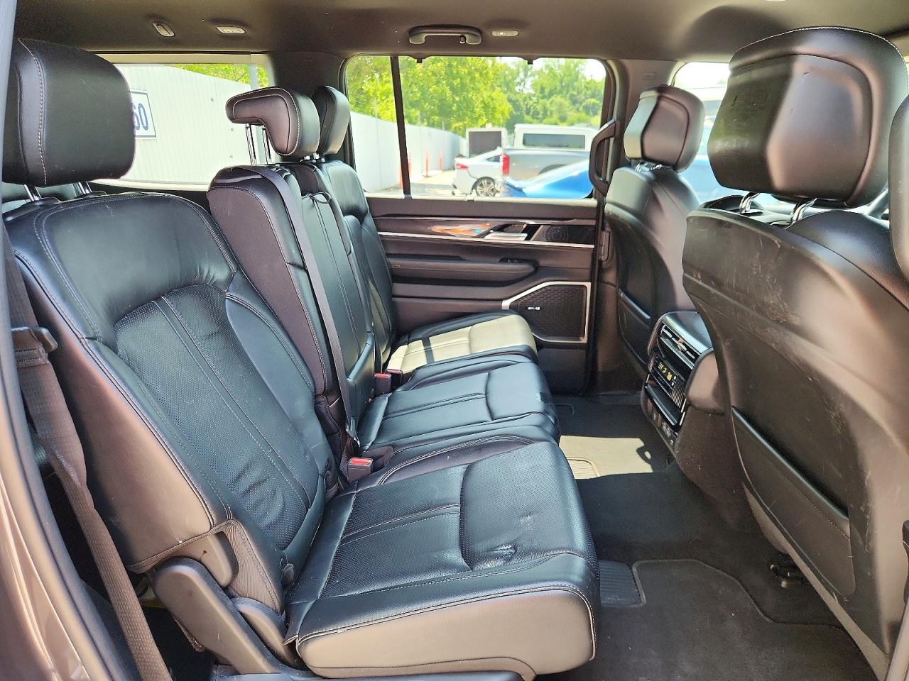 2023 JEEP WAGONEER