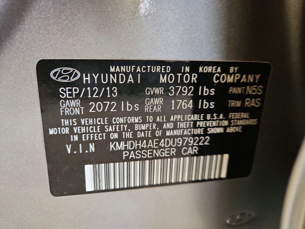 2013 HYUNDAI ELANTRA
