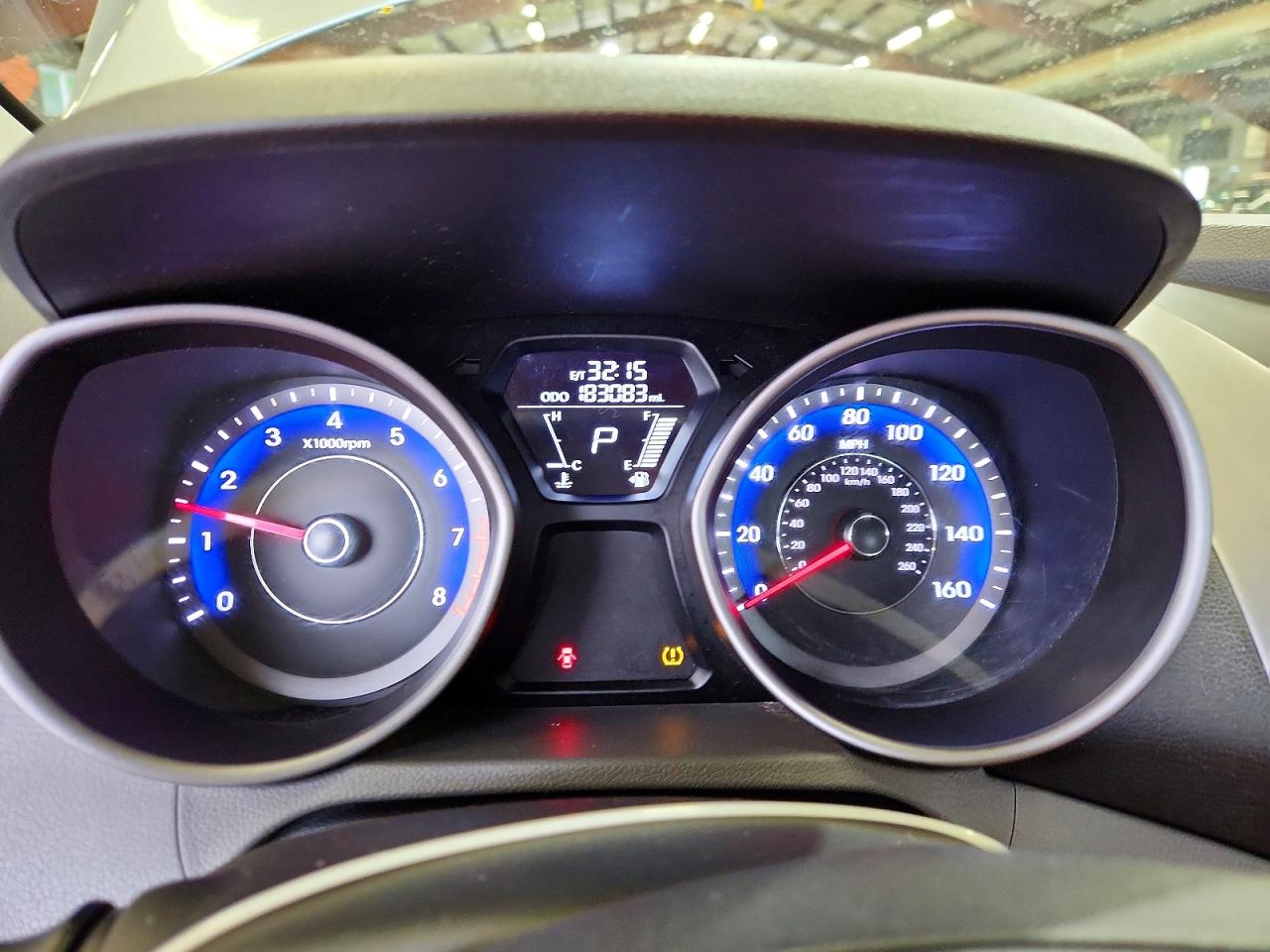 2013 HYUNDAI ELANTRA