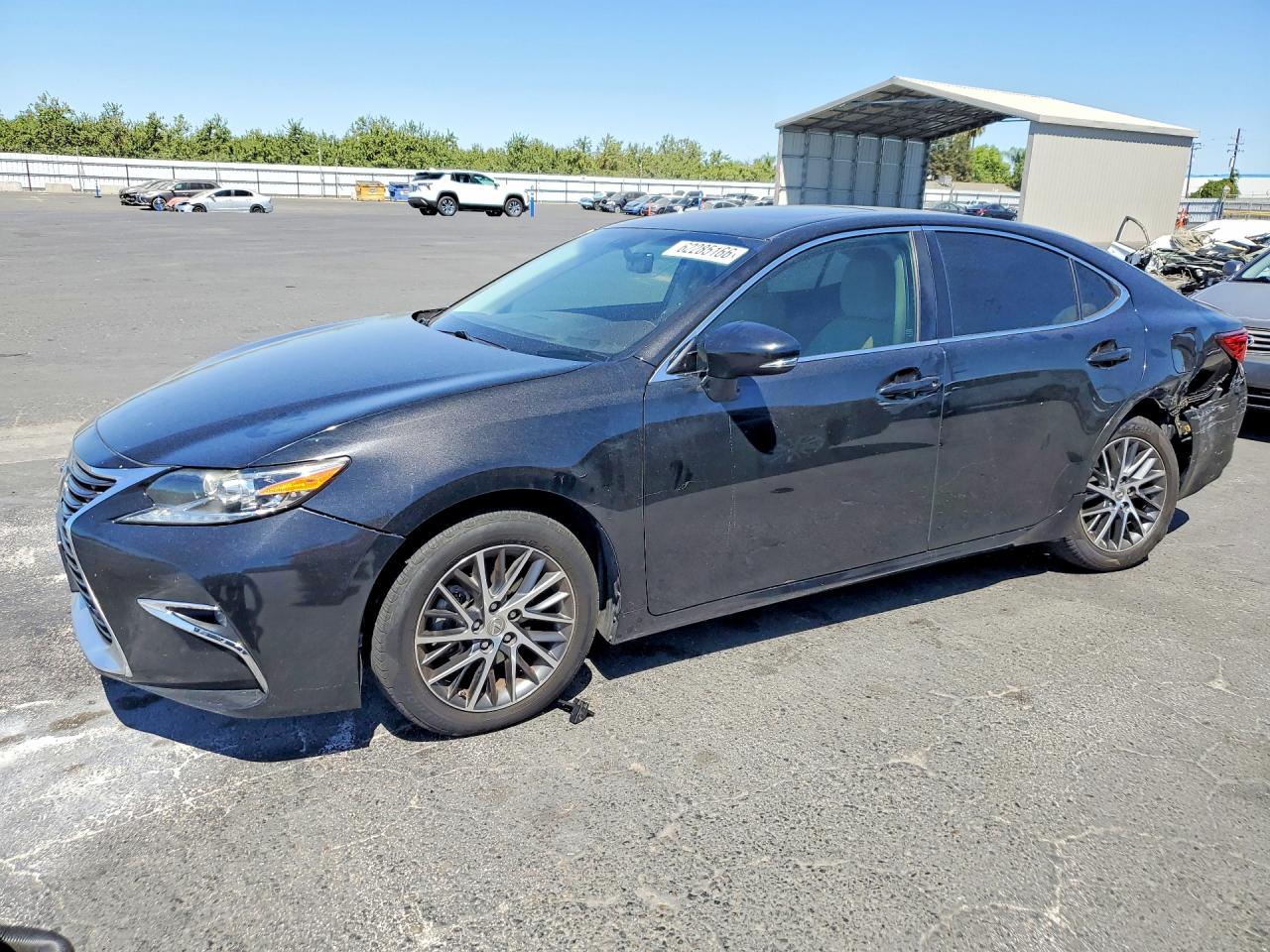 2016 LEXUS ES350
