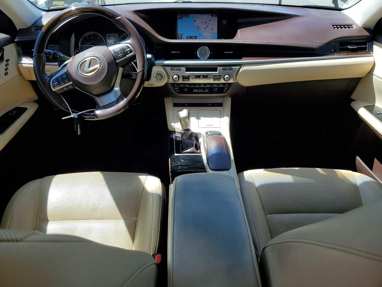 2016 LEXUS ES350