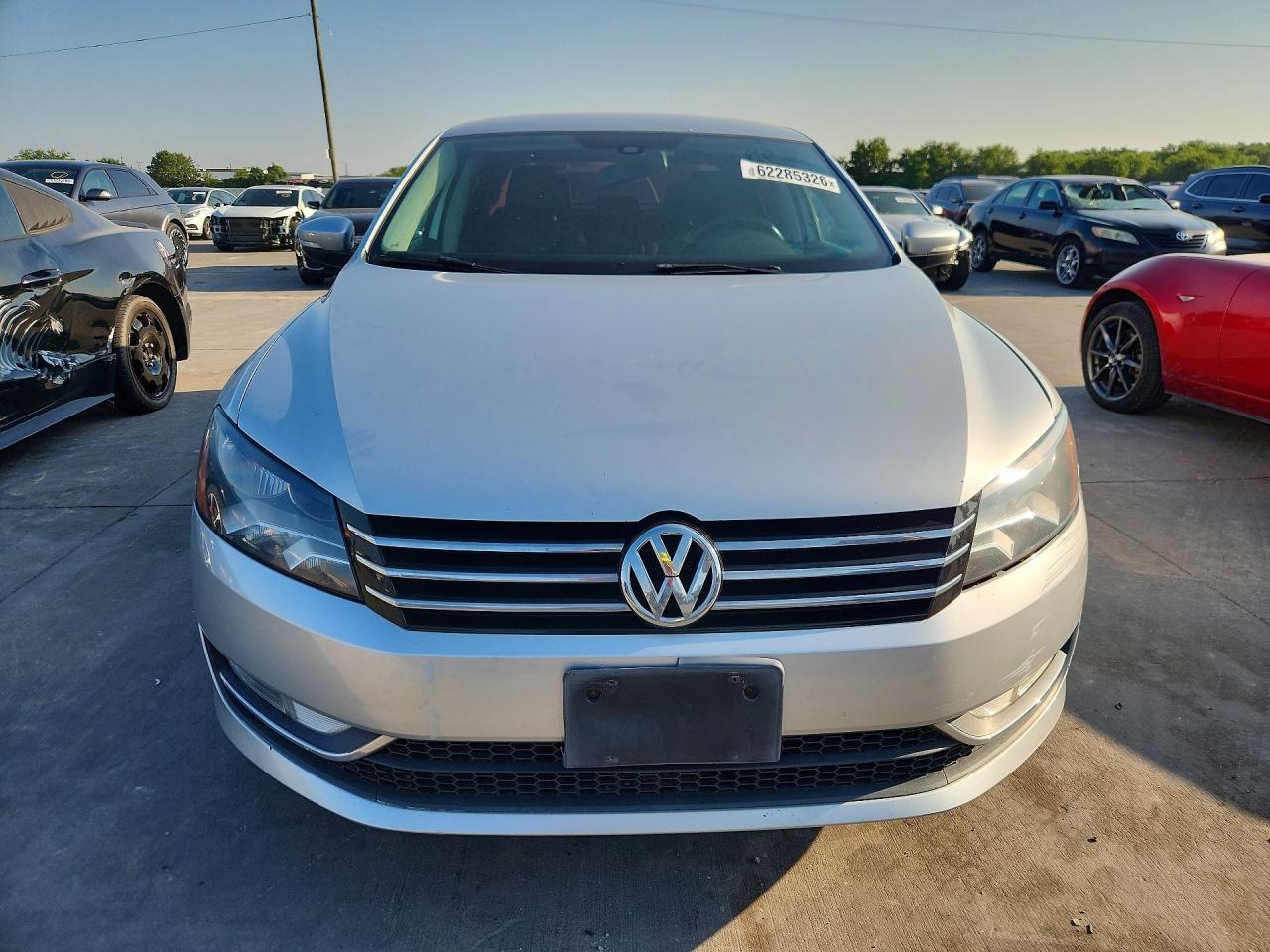 2015 VOLKSWAGEN PASSAT