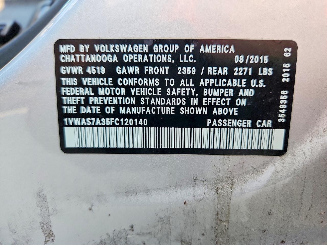 2015 VOLKSWAGEN PASSAT