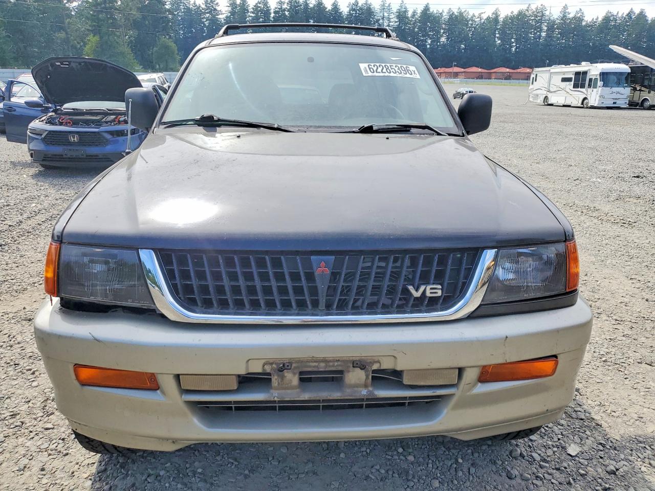 1999 MITSUBISHI MONTERO