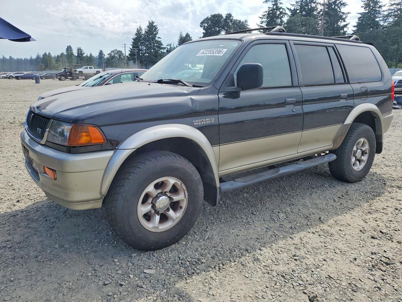 1999 MITSUBISHI MONTERO