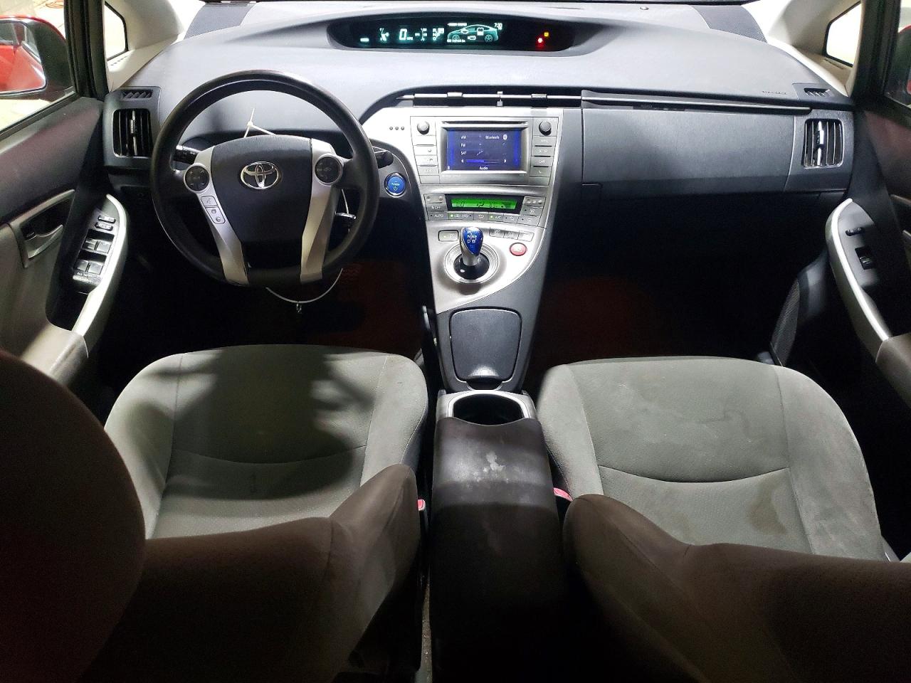 2013 TOYOTA PRIUS
