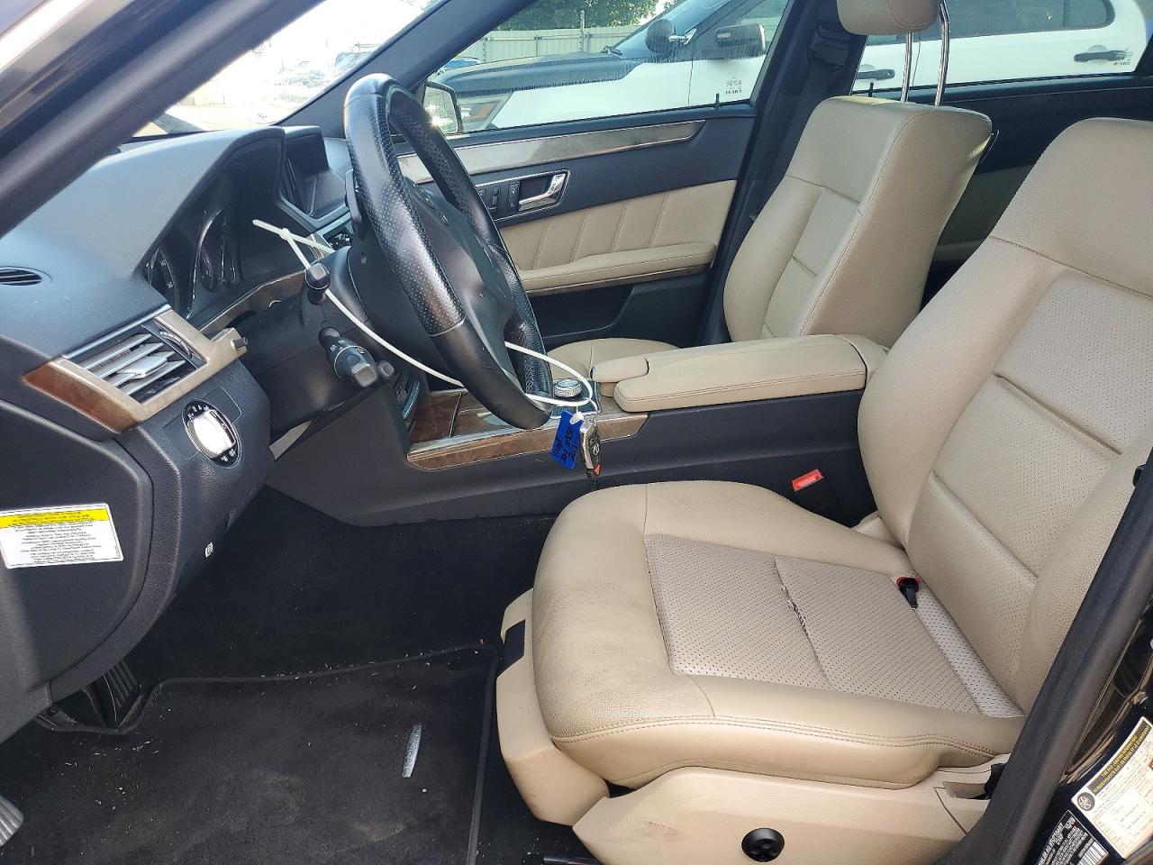 2010 MERCEDES-BENZ E-CLASS