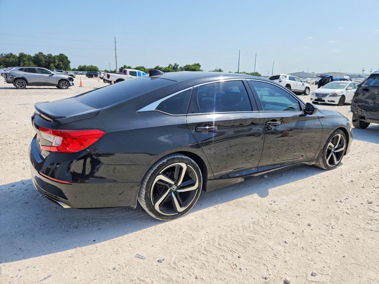 2022 HONDA ACCORD