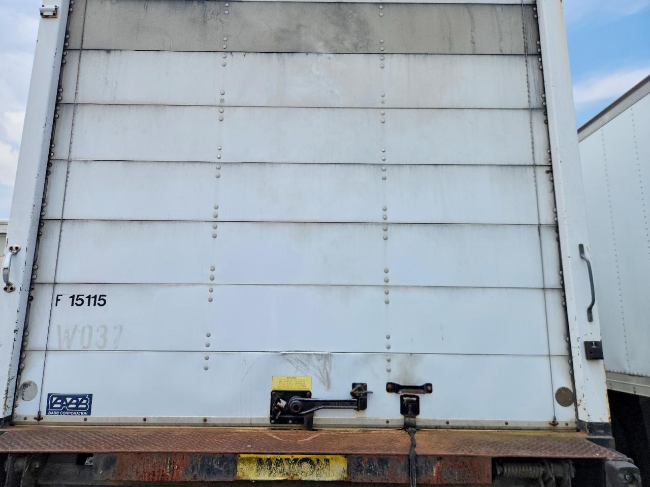 2002 INTERNATIONAL 4000 SERIE