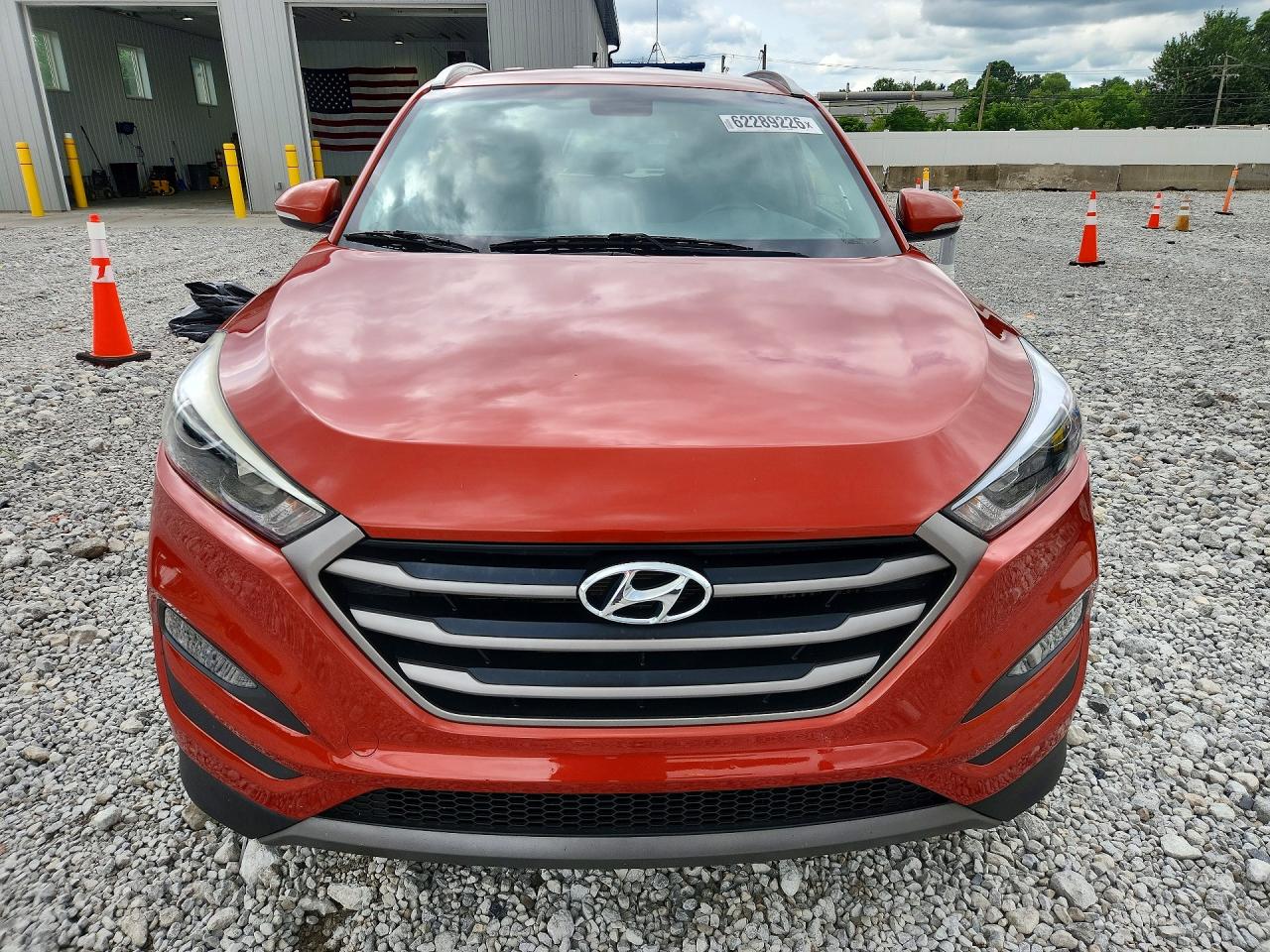 2016 HYUNDAI TUCSON