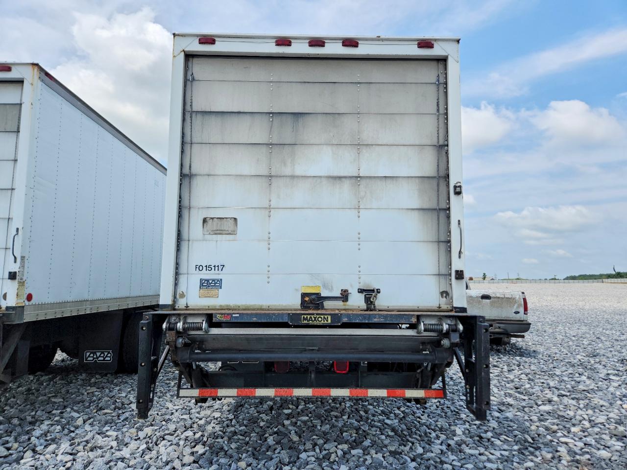 2002 INTERNATIONAL 4000 SERIE
