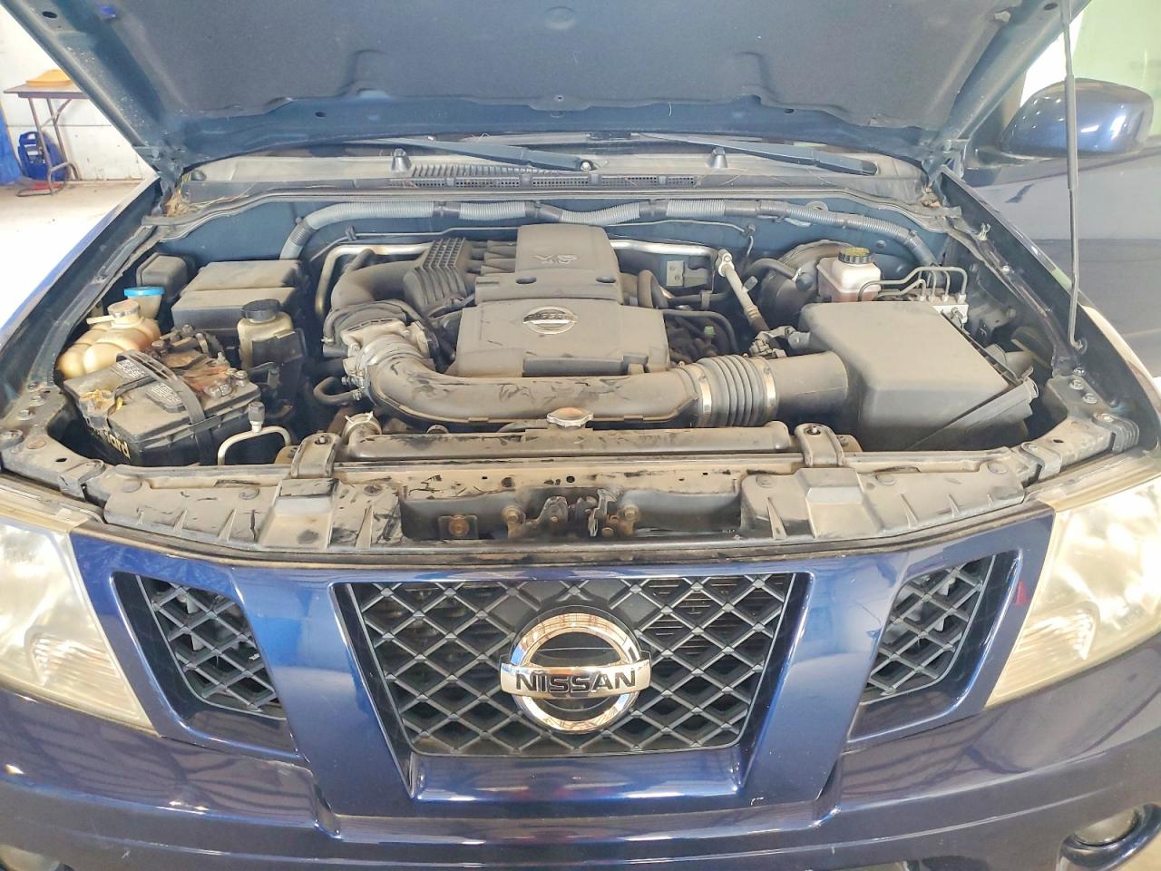 2011 NISSAN FRONTIER