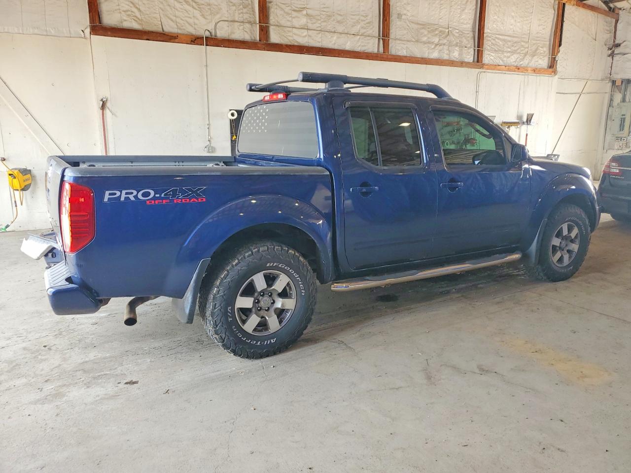 2011 NISSAN FRONTIER