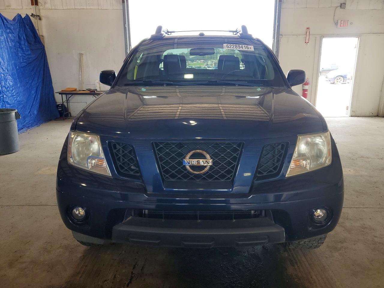 2011 NISSAN FRONTIER
