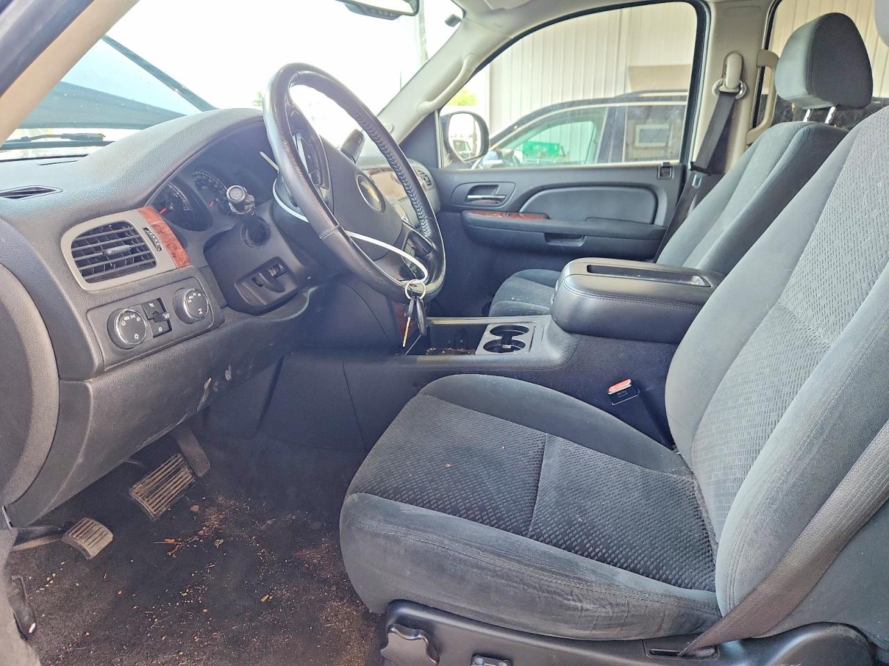 2008 CHEVROLET SUBURBAN
