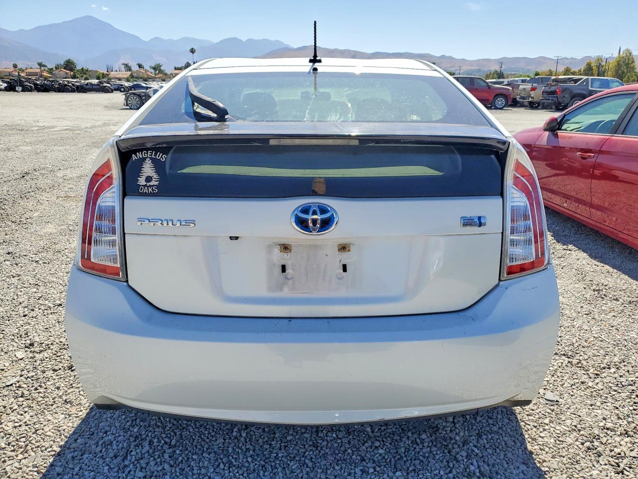 2015 TOYOTA PRIUS