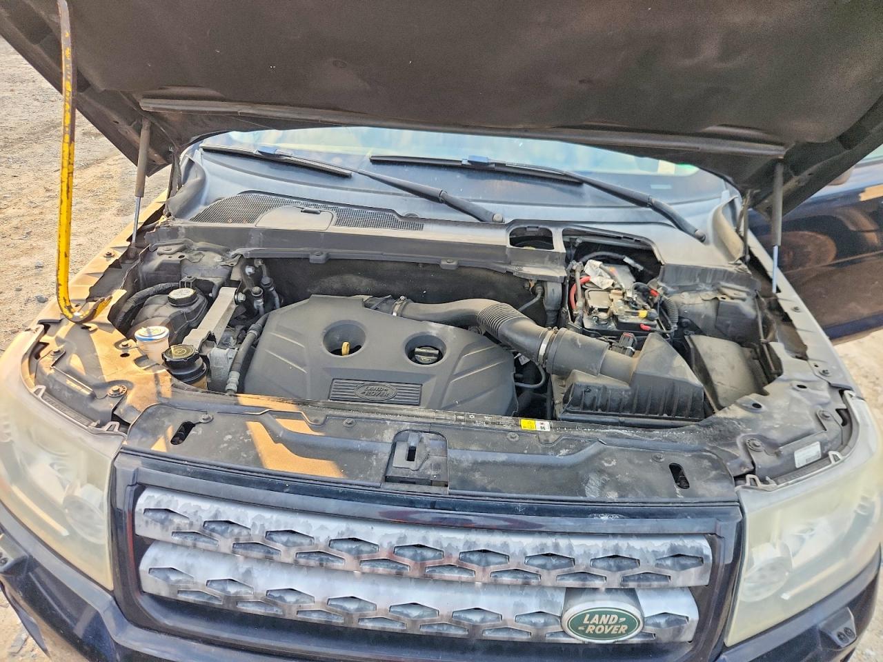 2013 LAND ROVER LR2