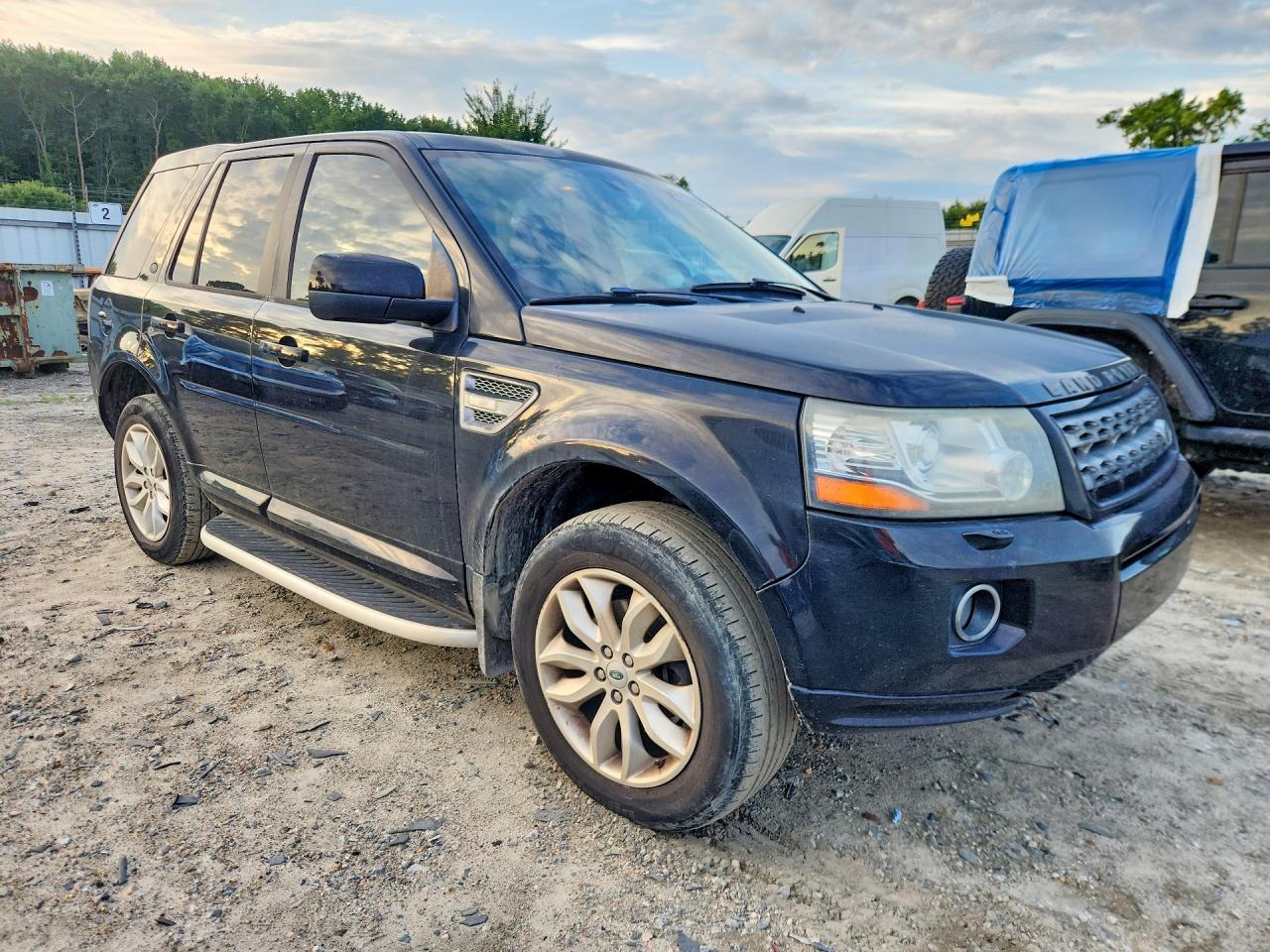 2013 LAND ROVER LR2