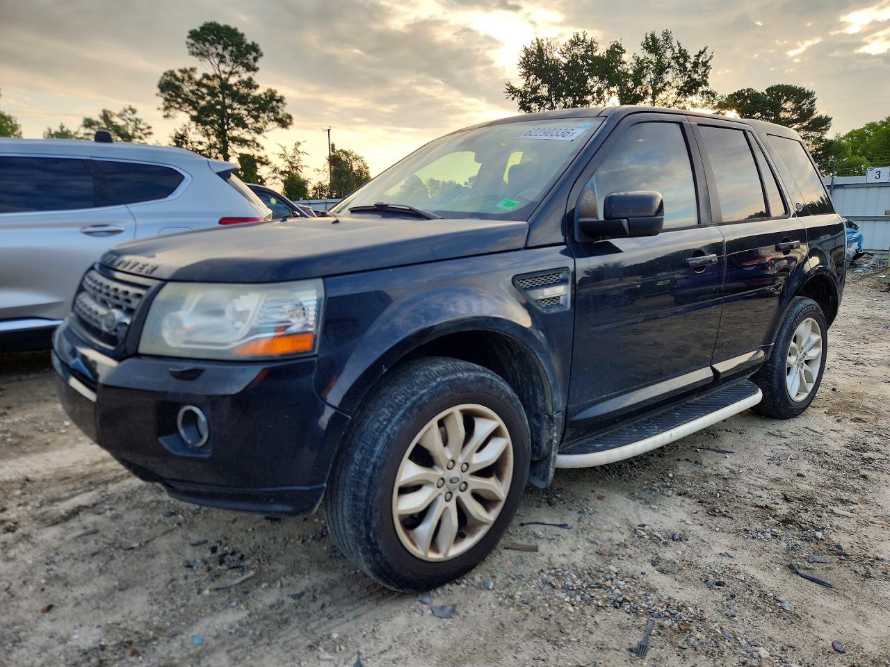 2013 LAND ROVER LR2