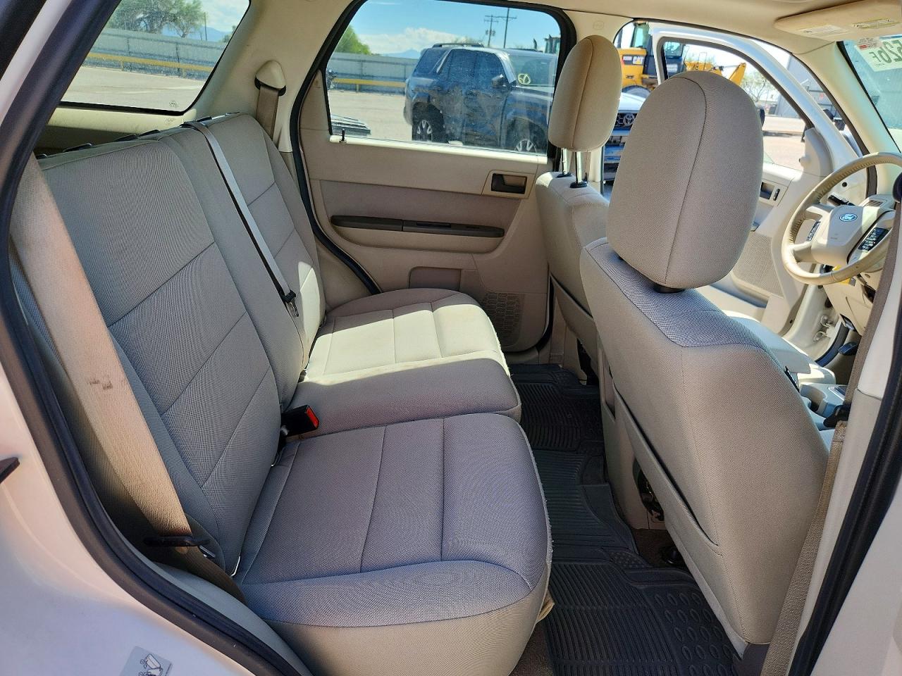2012 FORD ESCAPE