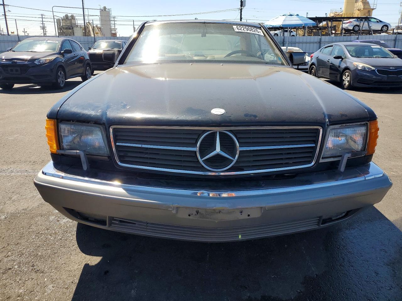 1986 MERCEDES-BENZ 560-CLASS