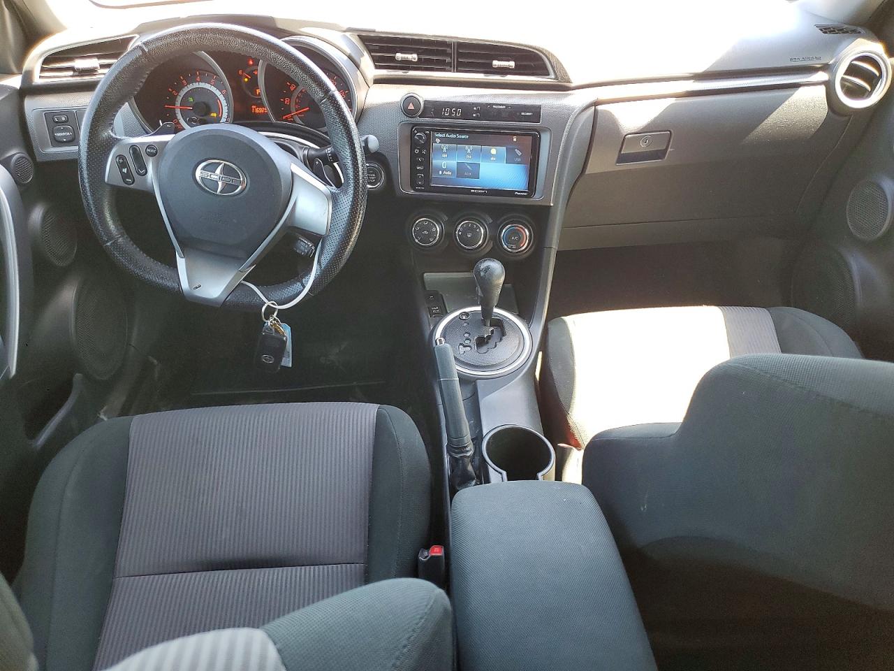 2016 SCION TC