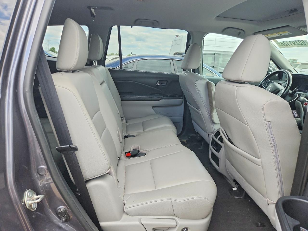 2019 HONDA PILOT