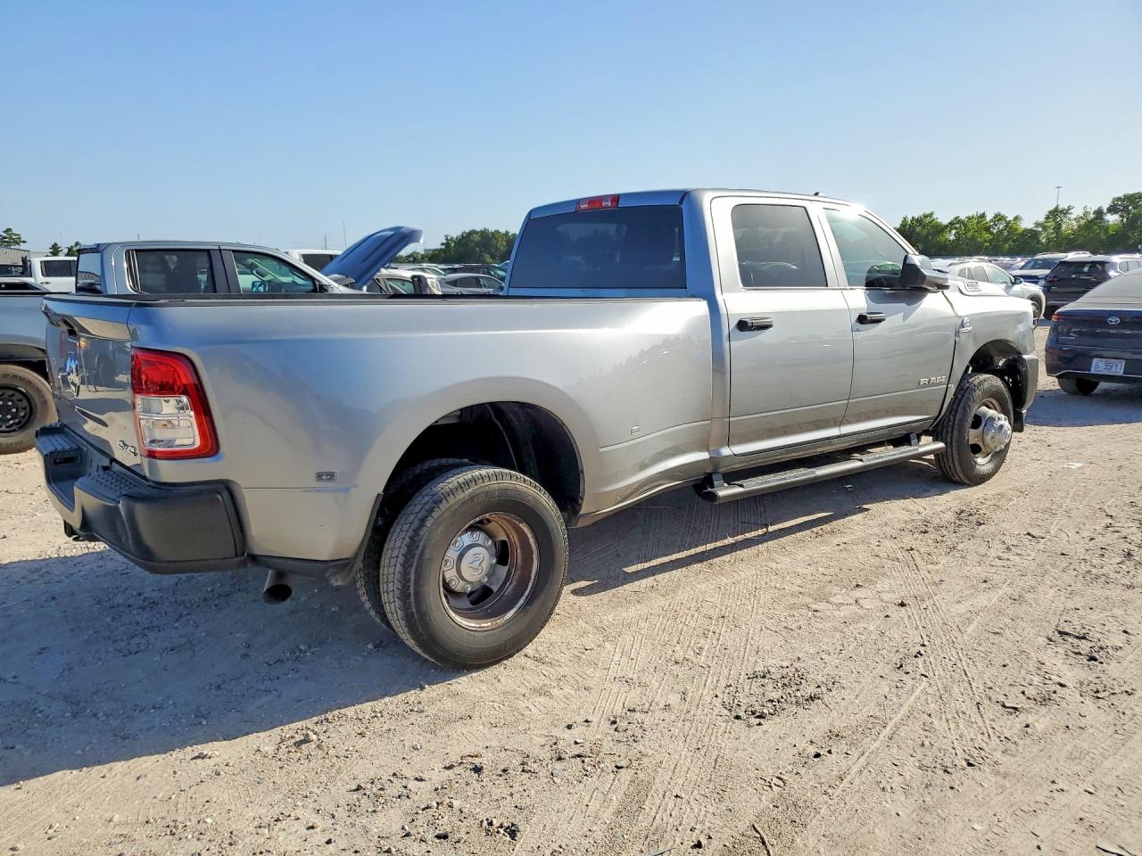 2022 RAM 3500