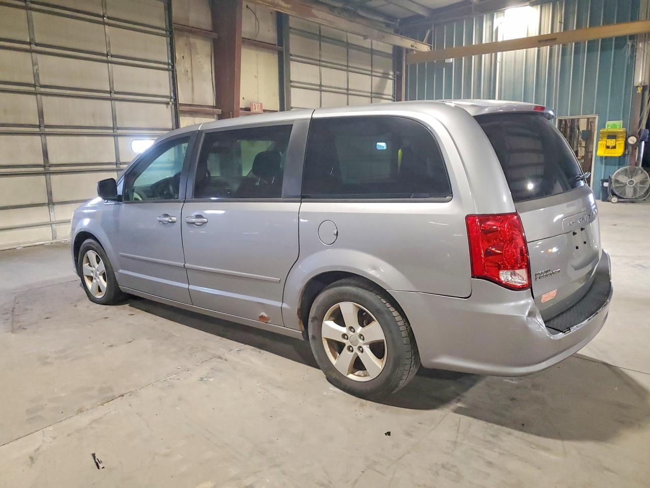 2013 DODGE CARAVAN