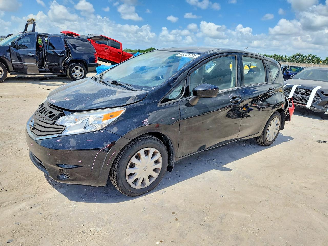2015 NISSAN VERSA