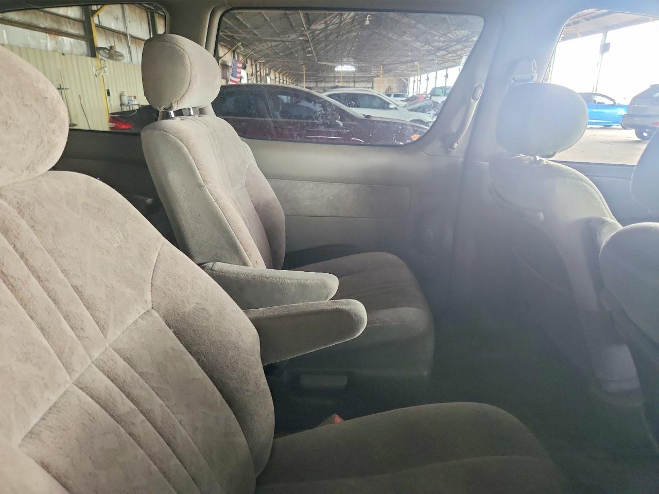 2000 TOYOTA SIENNA