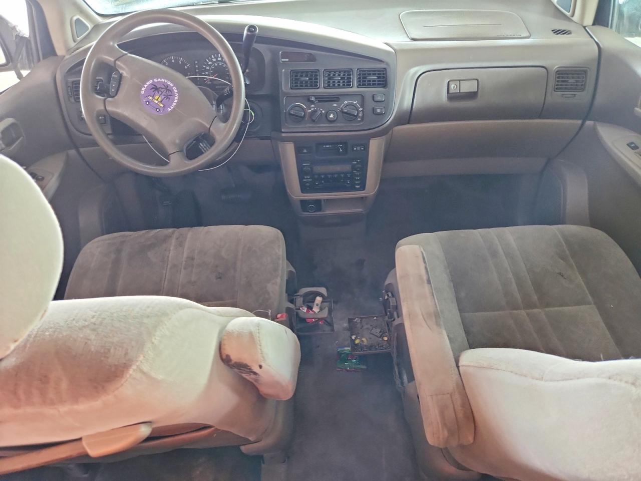 2000 TOYOTA SIENNA