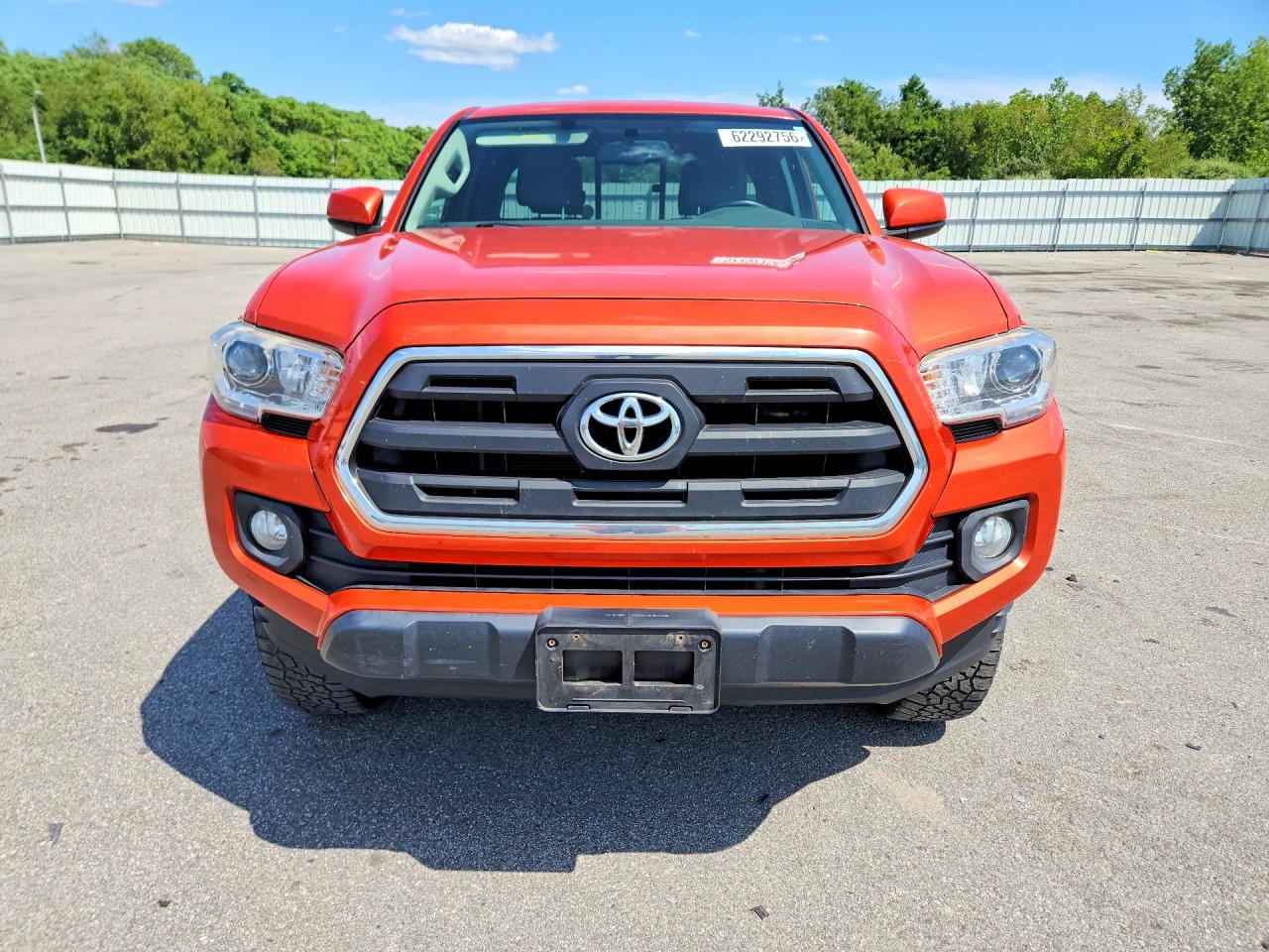 2016 TOYOTA TACOMA