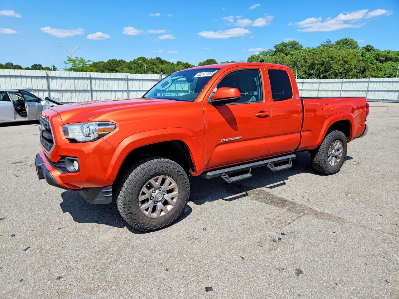 2016 TOYOTA TACOMA