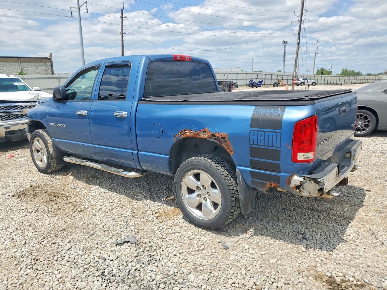 2004 DODGE RAM 1500