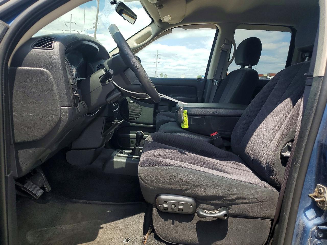 2004 DODGE RAM 1500