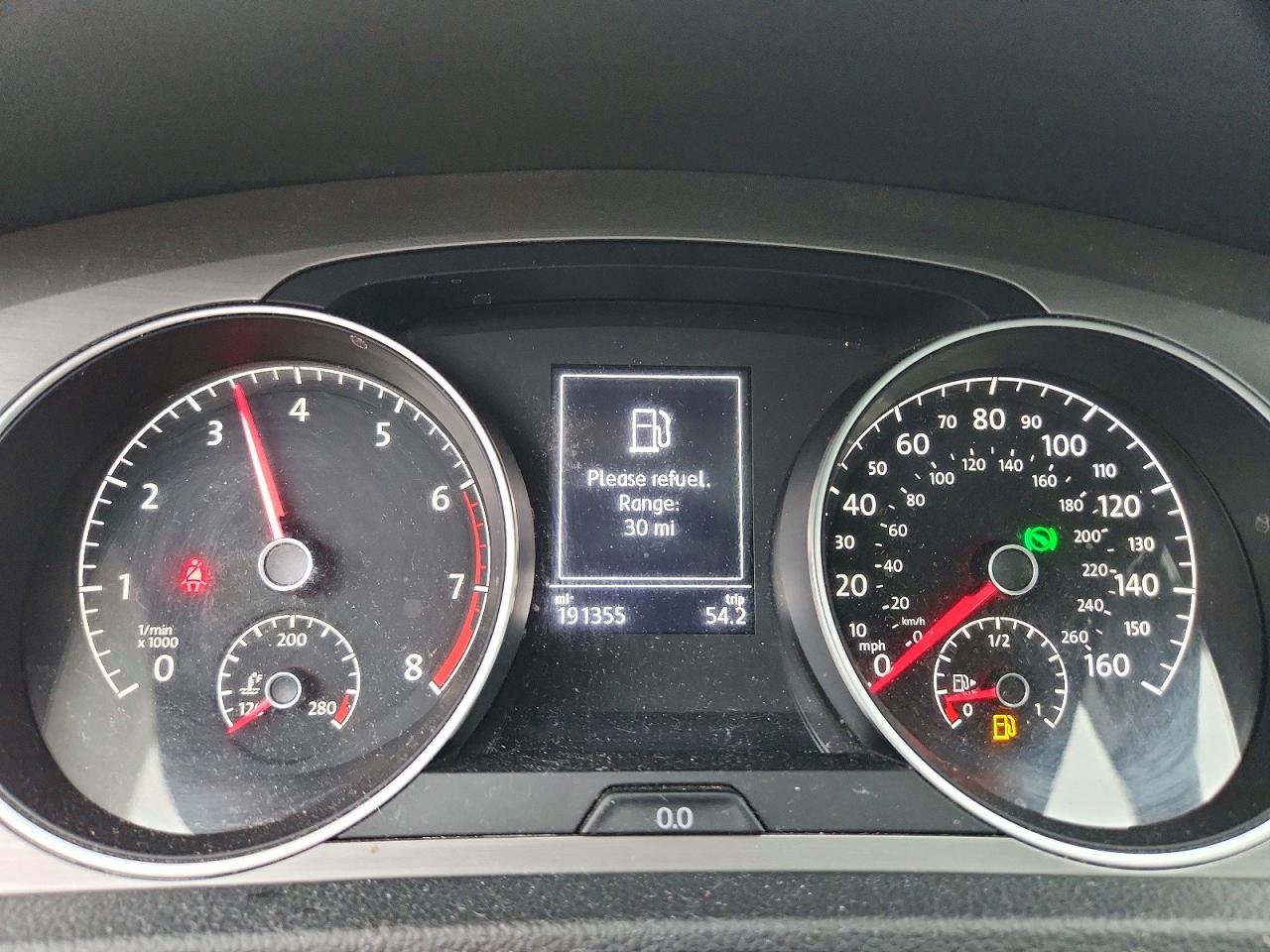 2016 VOLKSWAGEN GOLF