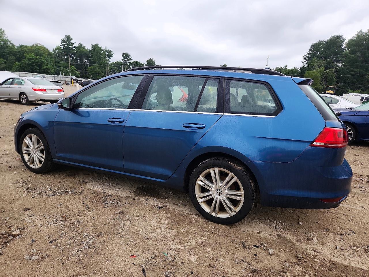 2016 VOLKSWAGEN GOLF