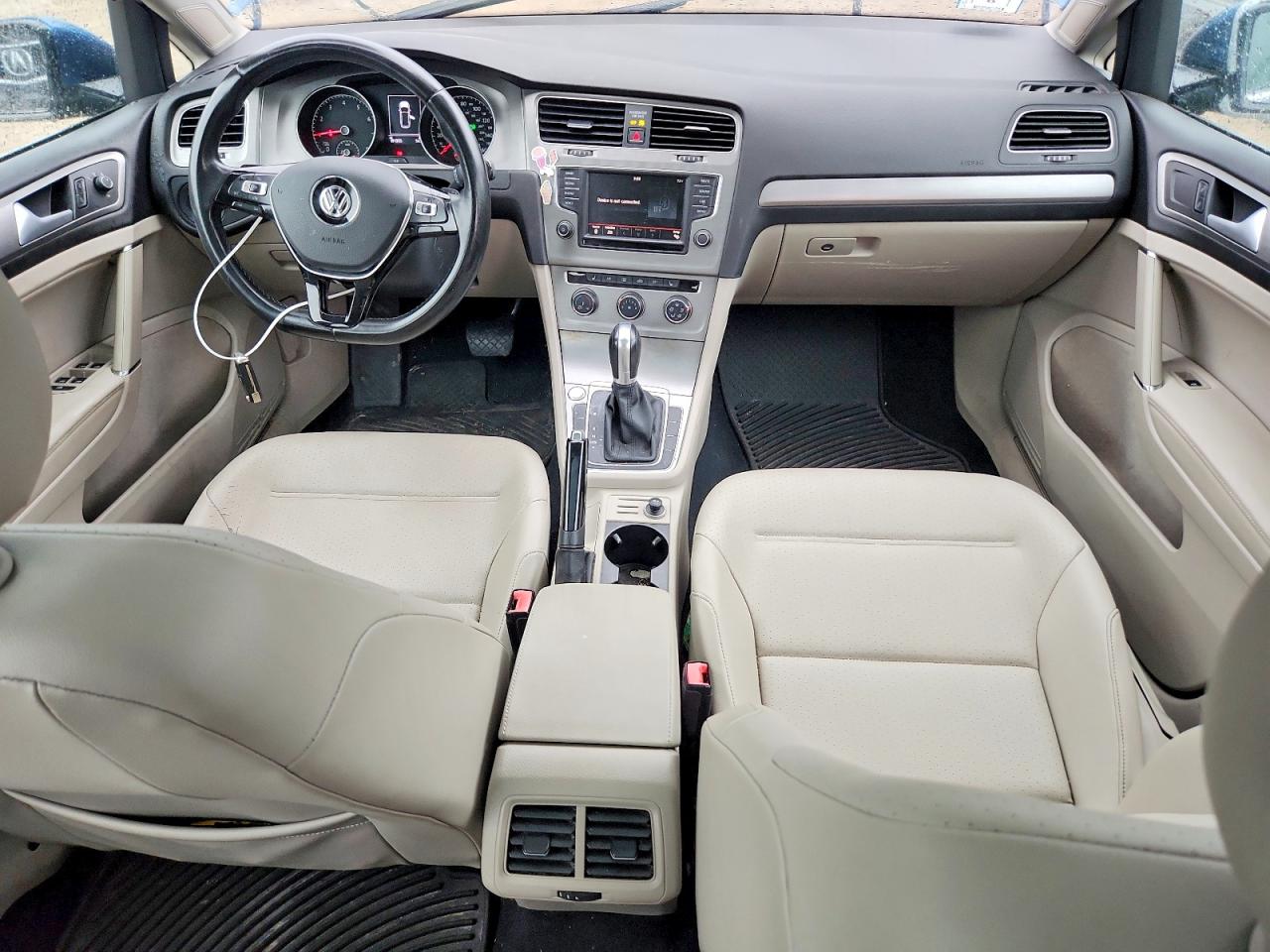 2016 VOLKSWAGEN GOLF