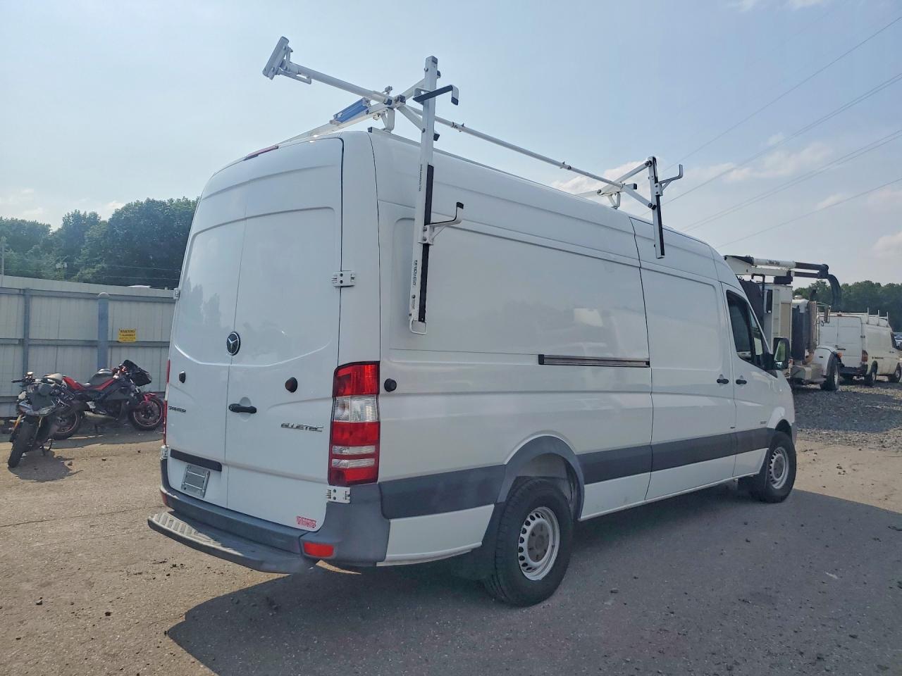2014 MERCEDES-BENZ SPRINTER