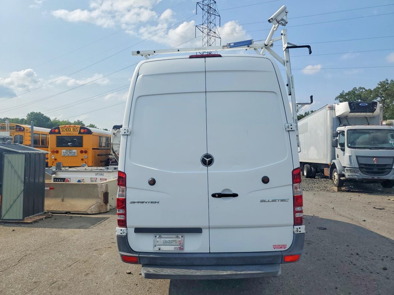2014 MERCEDES-BENZ SPRINTER