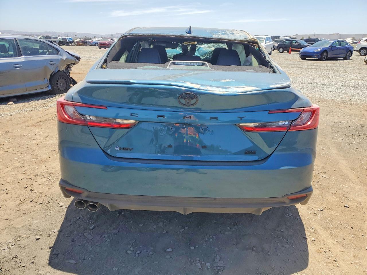 2026 TOYOTA CAMRY