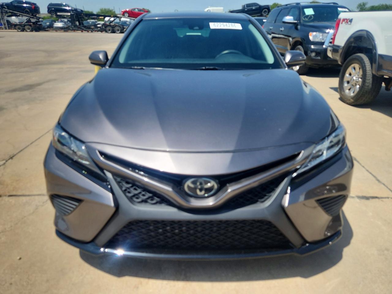 2020 TOYOTA CAMRY