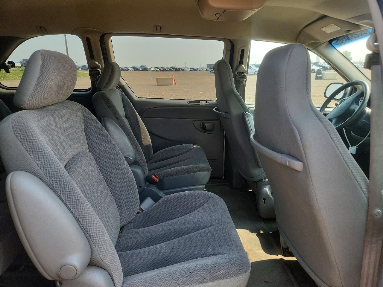 2005 DODGE CARAVAN