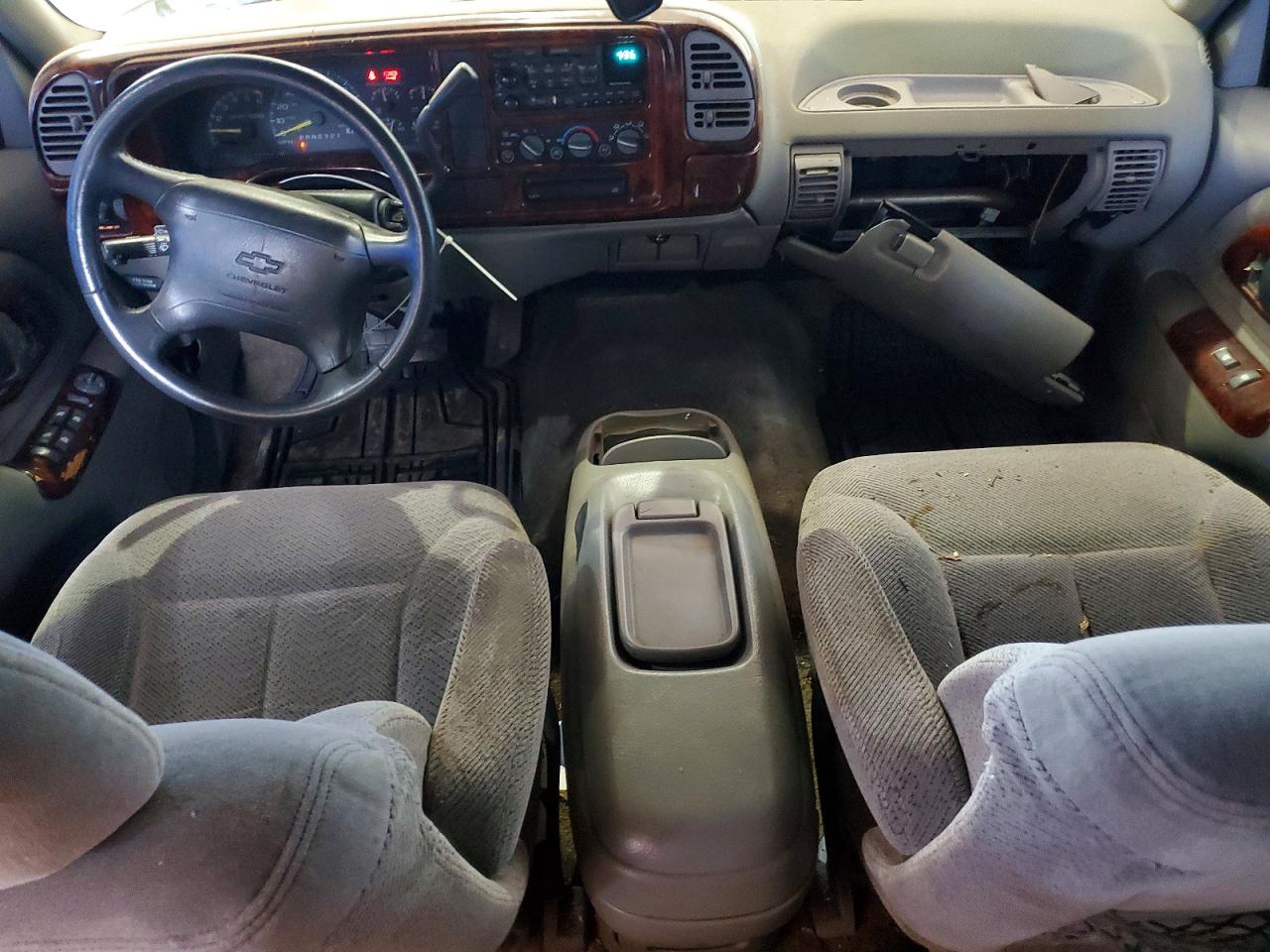 1996 CHEVROLET TAHOE