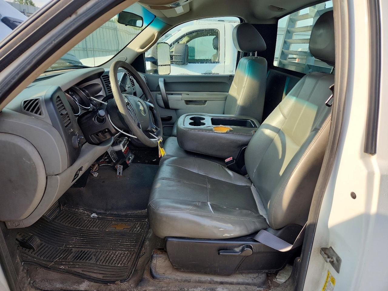 2013 CHEVROLET SILVERADO