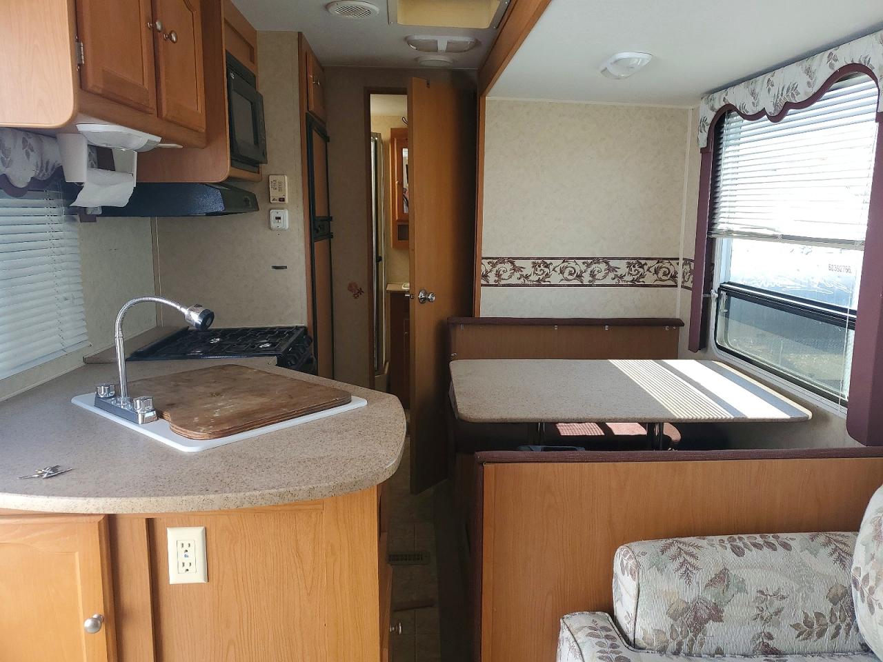 2007 FOUR WINNS 26FB