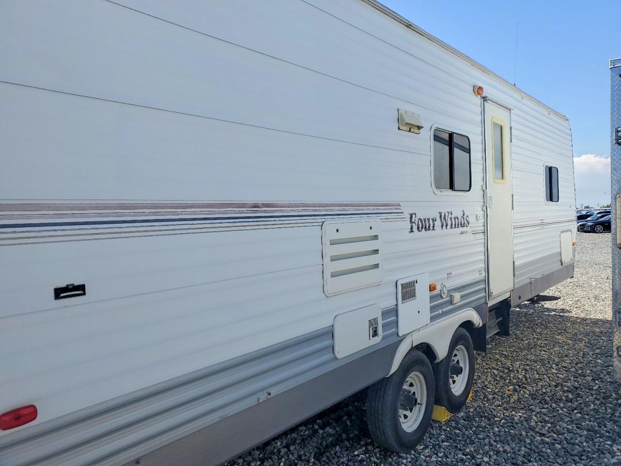2007 FOUR WINNS 26FB