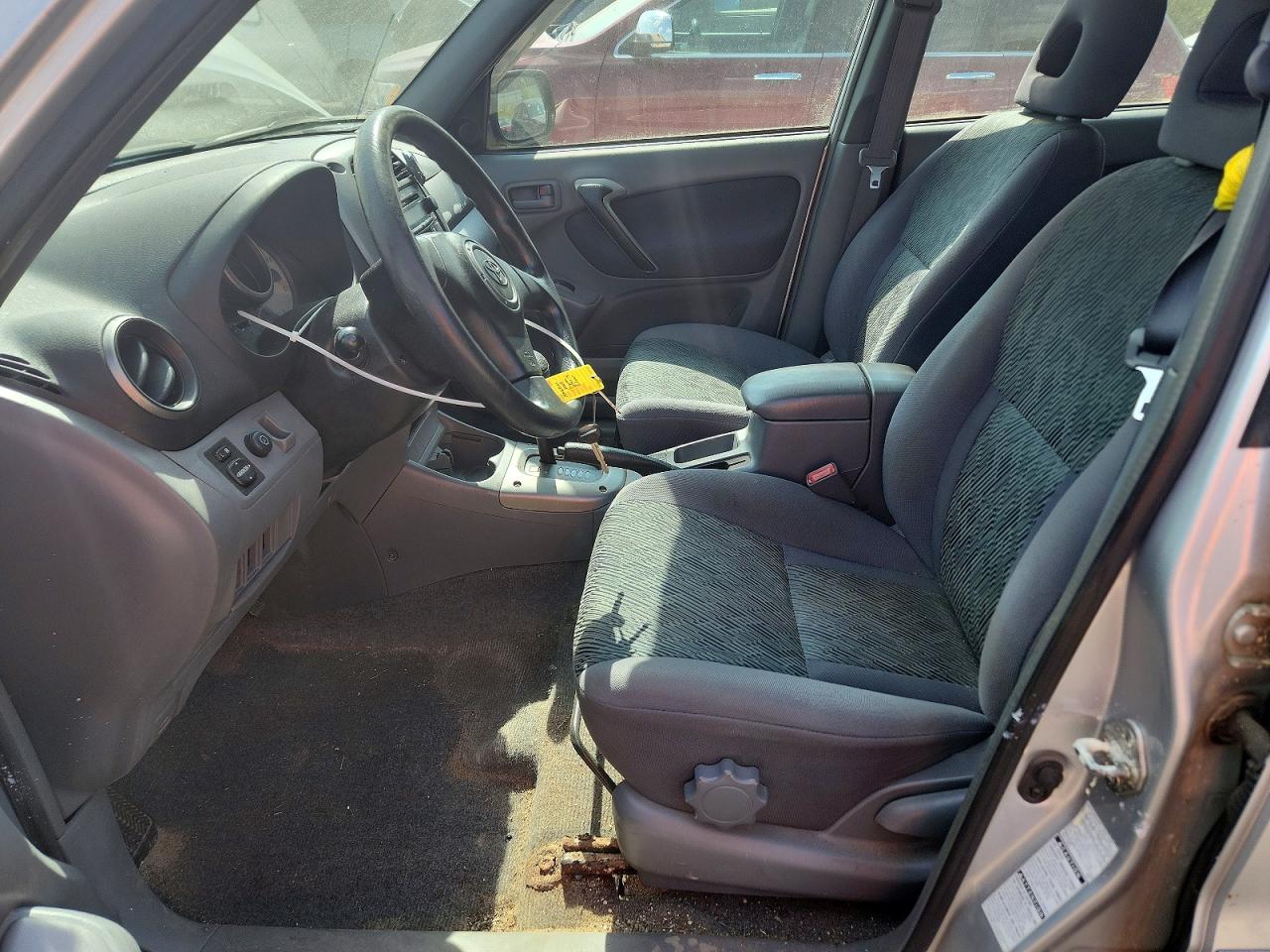 2003 TOYOTA RAV4