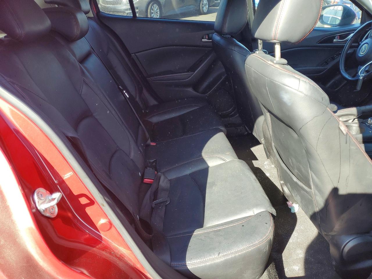2014 MAZDA 3